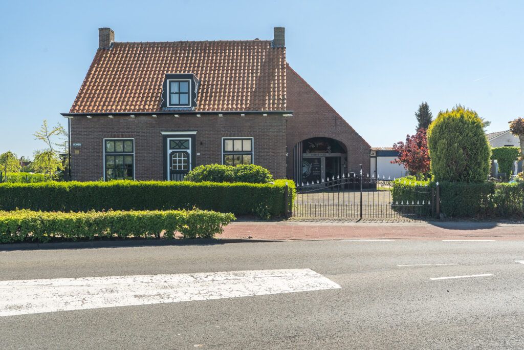 Vennen 82